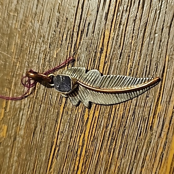 New Natural Tanzanite Sterling Silver feather 🪶 pendant - Picture 1 of 6